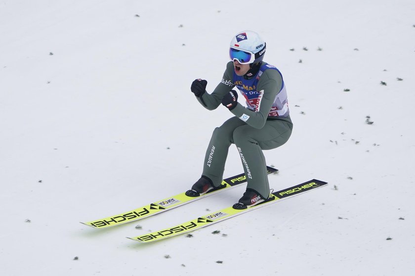 Kamil Stoch wygrał w=dwa ostatnie konkursy – w Innsbrucku i Bischofshofem