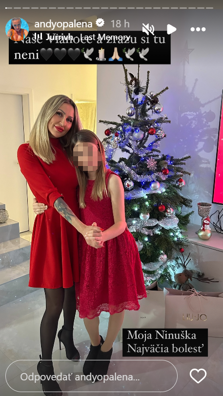 Influencerka a fitness trénerka Andy Opalena prišla o dcérku.