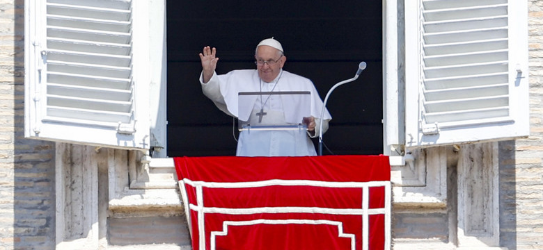 Papież Franciszek apeluje o "różaniec dla Ukrainy"