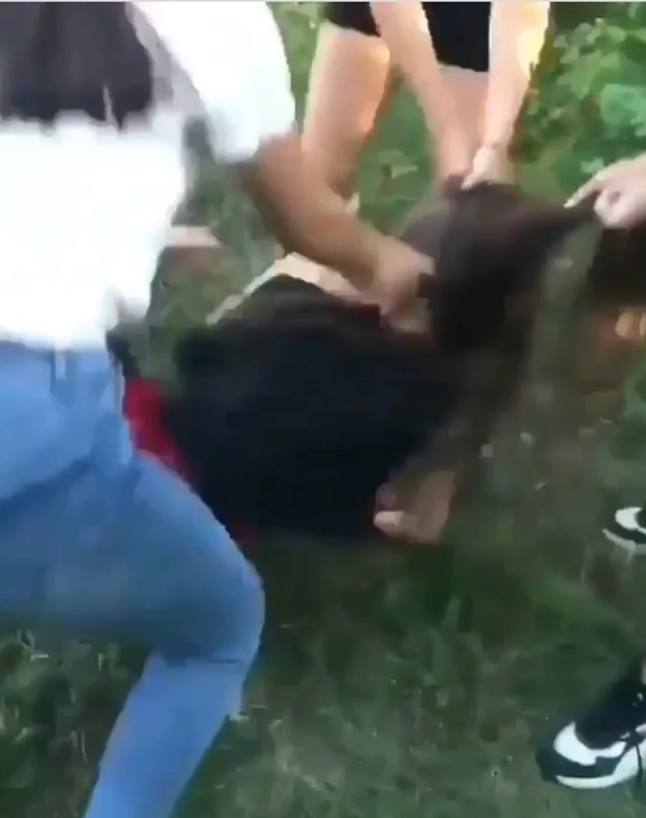 Tinejdžerke pretukle vršnjakinju u Rumuniji 