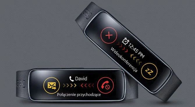 Za pomocą Samsung Gear Fit nie przeprowadzimy rozmowy - konieczne jest użycie smartfona. Ale zegarek pozwoli nam za to szybko sprawdzić, kto dzwoni, i w razie czego wygodnie odrzucić połączenie