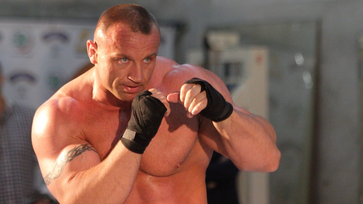 Przed walką z Mariuszem Pudzianowskim Sean McCorkle jest pewny, że w starciu z Polakiem znów będzie górą. - Pokonałem go raz i teraz znowu go zleję - stwierdził zawodnik w rozmowie z "Super Expressem".