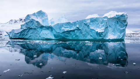 Dlaczego Chiny planują wiercić w lodzie Antarktydy?
