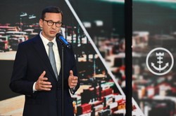 Morawiecki mówi o "zarzutach wobec szefa NIK". "Gdyby się potwierdziły, byłby to dla mnie zawód"