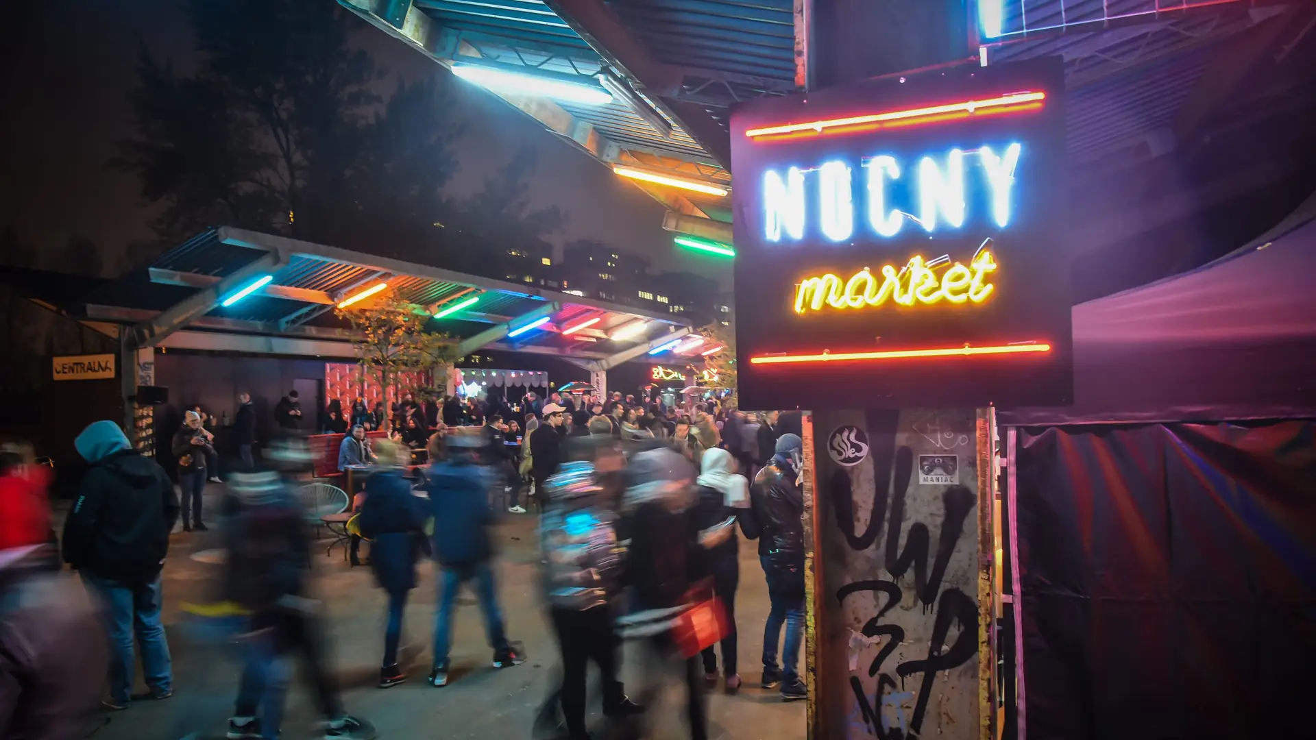 Zakończenie sezonu na Nocnym Markecie. Koncerty, live painting i najlepszy street food