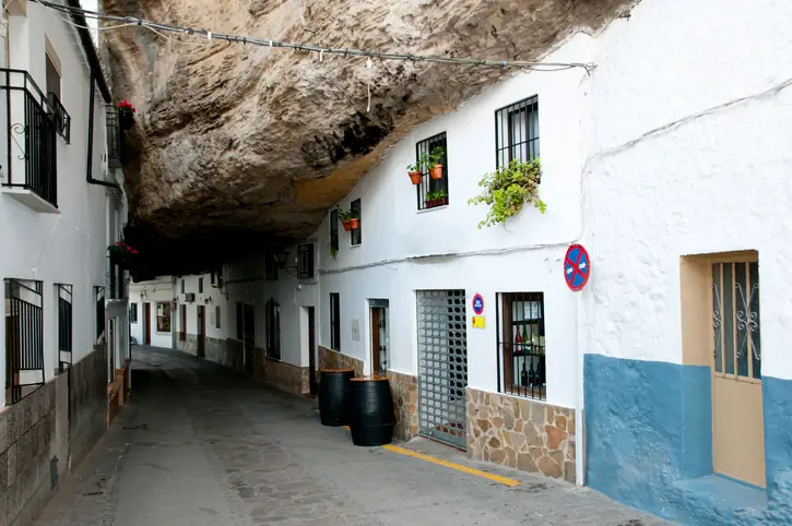 Setenil de las Bodegas