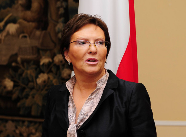 "Nie będę opowiadać o szczegółach" - odpowiada ówczesna minister zdrowia na zarzuty, że uczestniczyła w bezczeszczeniu zwłok ofiar katastrofy smoleńskiej