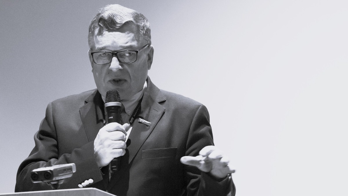 Zmarł Ryszard Kapuściński, prezes klubów 'Gazety Polskiej', miał 70 lat [Źródło: Onet]
