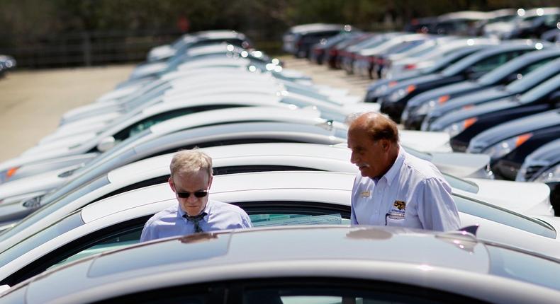 car salesmen dealership