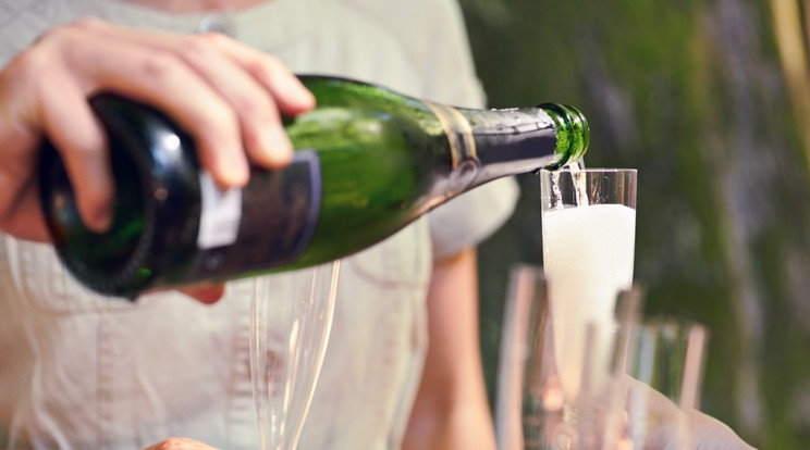 Egyes termékeknél készlethiány léphet fel a pezsgőt illetően az év utolsó napjaiban/ Fotó: Northfoto