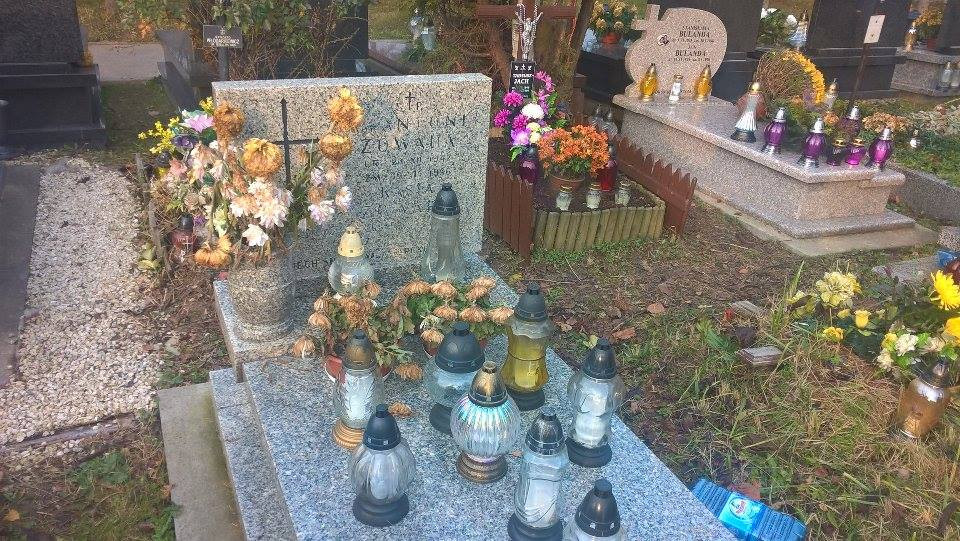 Grób Kasi na cmentarzu Batowickim