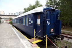 Co najmniej jeden Polak był zadowolony z usług PKP. Zobacz, jak podróżował Bierut