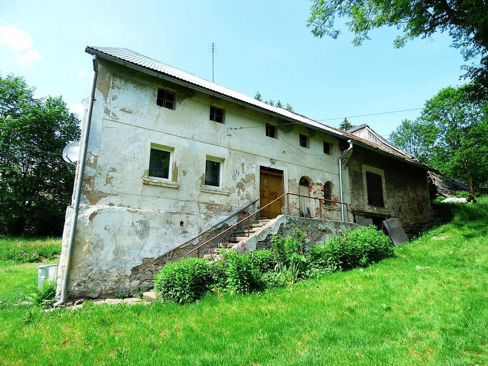 Niemojów - wymierające miasteczko w Górach Bystrzyckich