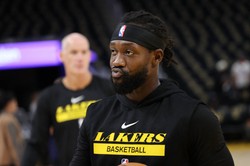 Przepychanki w Phoenix. Beverley uderzył Aytona [WIDEO]