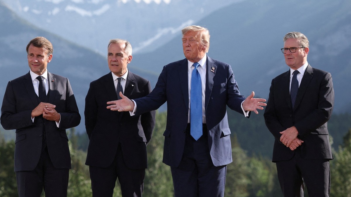 Francuski predsednik Emanuel Makron, kanadski premijer Mark Karni, predsednik SAD Donald Tramp i britanski premijer Kir Starmer na samitu G7 u Kanadi, jun 2025.