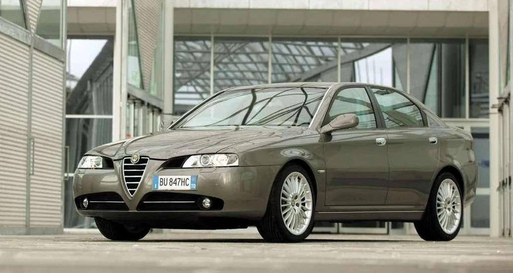 Alfa Romeo 166 3,0 V6