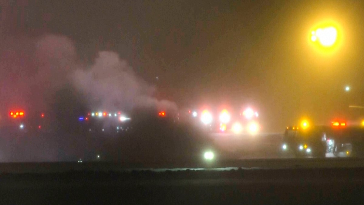 Pad aviona u Mejnu: Hitne službe na licu mesta