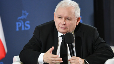 "Stan Wyjątkowy". Kaczyński szykuje się na przegraną. Obajtek miał na oku kamienicę Banasia. Ludzie Rydzyka robią furorę