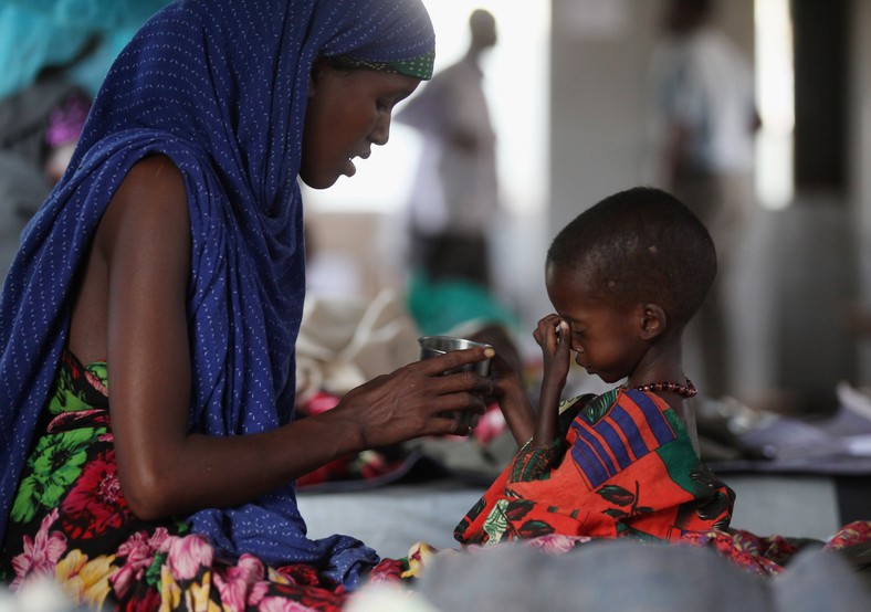 Matka i dziecko w obozie dla somalijskich uchodźców