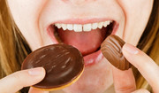  Myślisz, że wegańskie słodycze są zdrowe? Ekspertka: "Producenci robią z ciebie idiotę" 