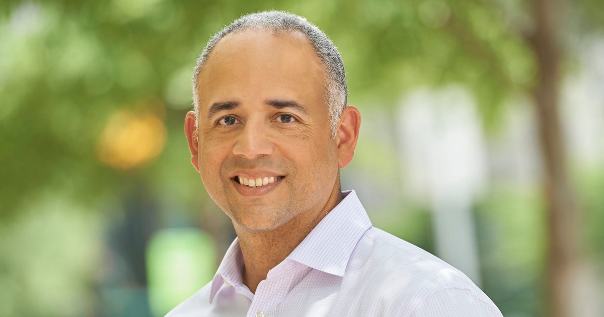 A top Hispanic CEO whose parents made minimum wage says a fairer US ...