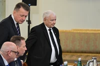 PiS zepchnięte na tyle siedzenie. "Nie ma co zmieniać kursu" [OPINIA]