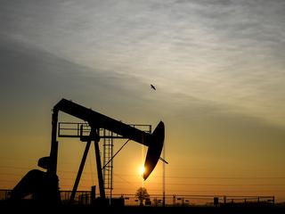 Z powodu niskiej ceny kanadyjskiej ropy Alberta traci każdego dnia równowartość ok. 230 mln zł - wynika z danych miejscowego rządu