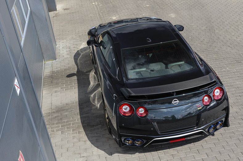 Jedyny w Europie pożegnalny Nissan GT-R R35 Prestige T-Spec trafił do Polski