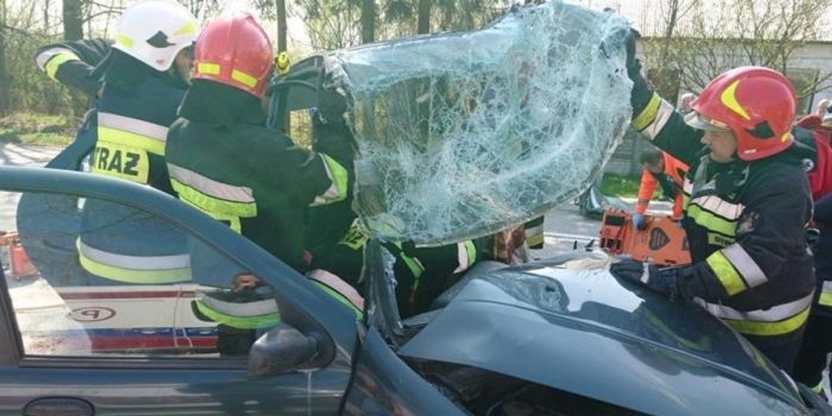 90-latek nie zauważył tira... Zabrał go śmigłowiec