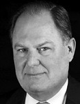 Nicholas Dungan analityk ośrodka Atlantic Council w Waszyngtonie, ekspert Królewskiego Instytutu Spraw Międzynarodowych w Londynie oraz Sciences Po w Paryżu i Reims