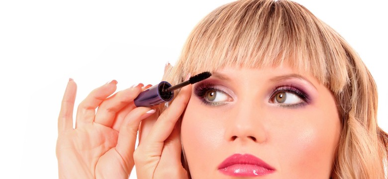 Jaki makijaż na Święta? Postaw na klasykę