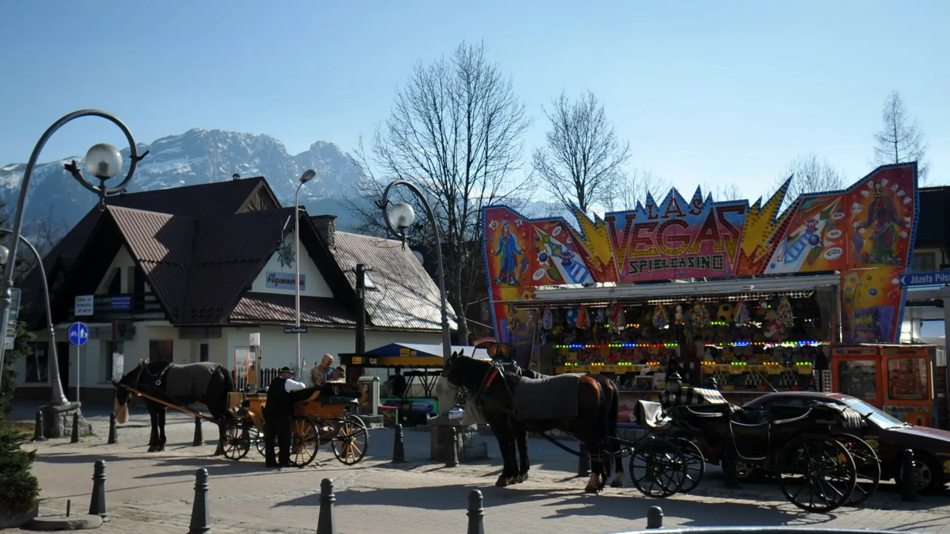 Zakopane to Las Vegas Podhala. "Znikły dziesiątki billboardów z twarzą Magdy Gessler"