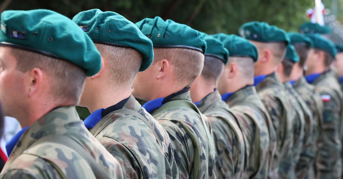 Wyższe stawki uposażenia zasadniczego żołnierzy niebędących żołnierzami zawodowymi. Pojawił się projekt rozporządzenia zakładający podwyżki