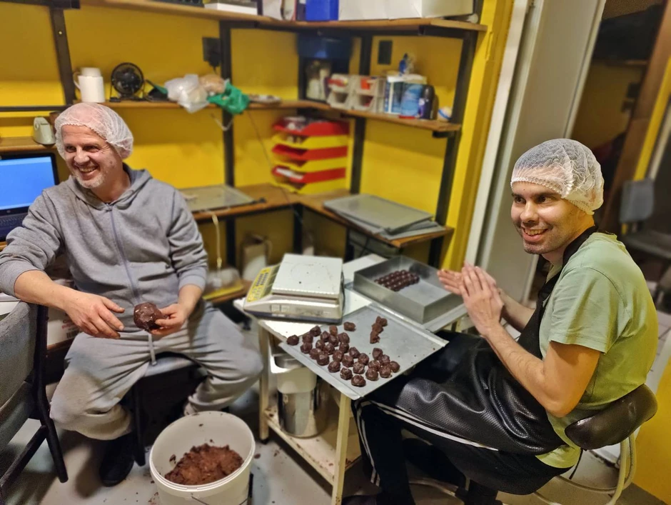 Poslastičarnica u kojoj rade osobe sa invaliditetom