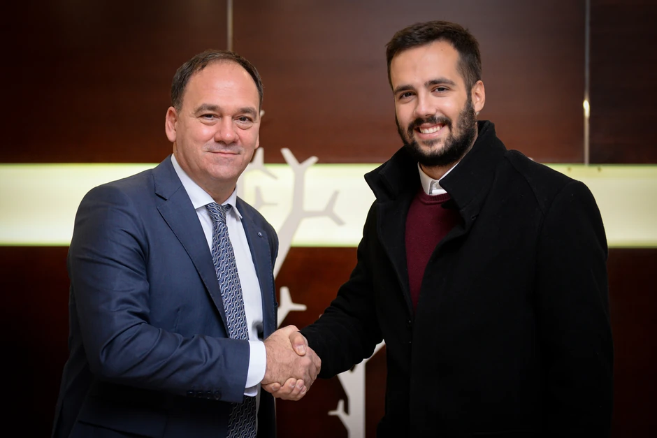 Vlastimir Vuković, predsednik IO Komercijalne banke i klijent Nikola Maksimović