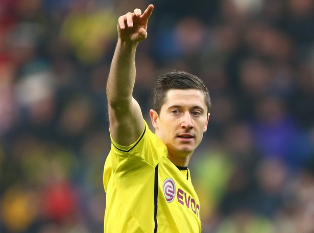 Robert Lewandowski strzelił dwa gole dla Borussii Dortmund. WIDEO