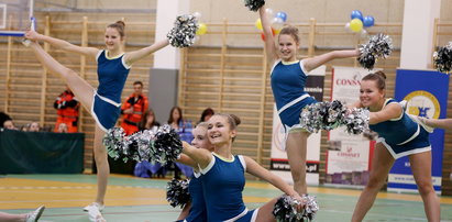 Piękne cheerleaderki i cheerleaderzy zatańczyli w Krakowie