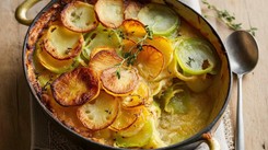 Kultowa ziemniaczana zapiekanka siostry Anastazji. Danie pyszne, proste i tanie