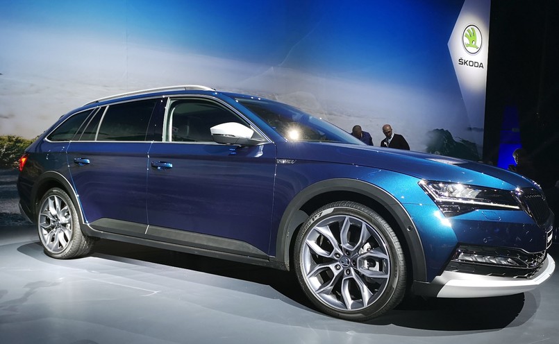 Skoda Superb Scout