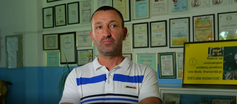 "Metar moga sela" direktor škole