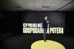 Hołownia zaprezentował strategię Polski 2050. Wskazał trzy filary rozwoju