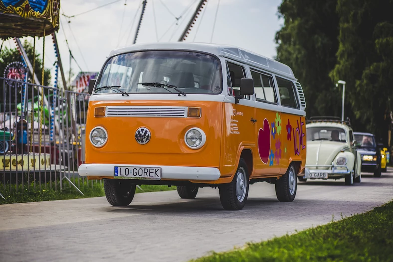 Popularność użytkowych klasycznych aut na dobre rozkręciła się na zlotach Volkswagenów