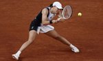 Iga Świątek miała problemy, ale pokazała mistrzowską moc. Polka zagra w kolejnej rundzie French Open