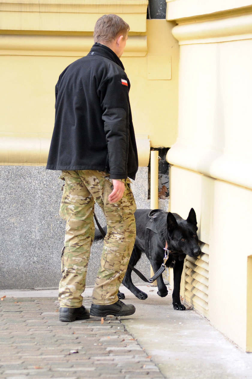 BOR sprawdza Kancelarię Premiera w poszukiwaniu niebezpiecznych rzeczy