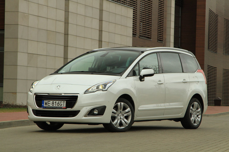 Peugeot 5008 - Modny i oszczędny van