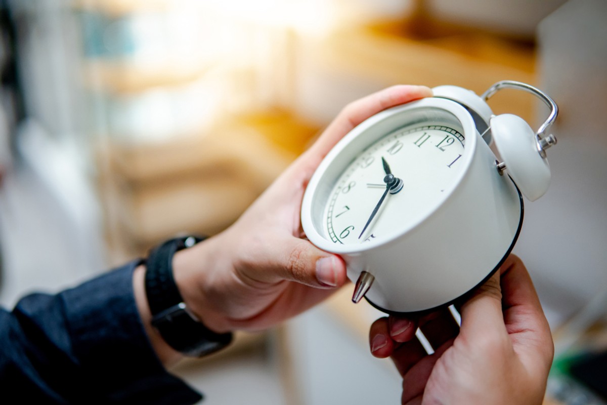 W nocy z soboty 30 marca na niedzielę 31 marca zmieniamy czas z zimowego na letni, przez co pośpimy o godzinę krócej.