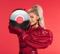 Cleo: Lubię się wcielać w różne klimaty muzyczne [PODCAST]