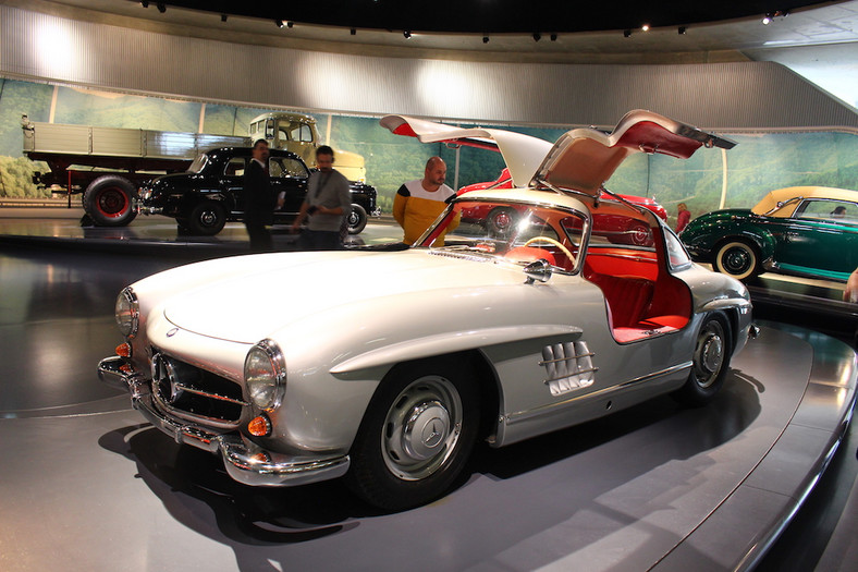 Muzeum Mercedesa w Stuttgarcie