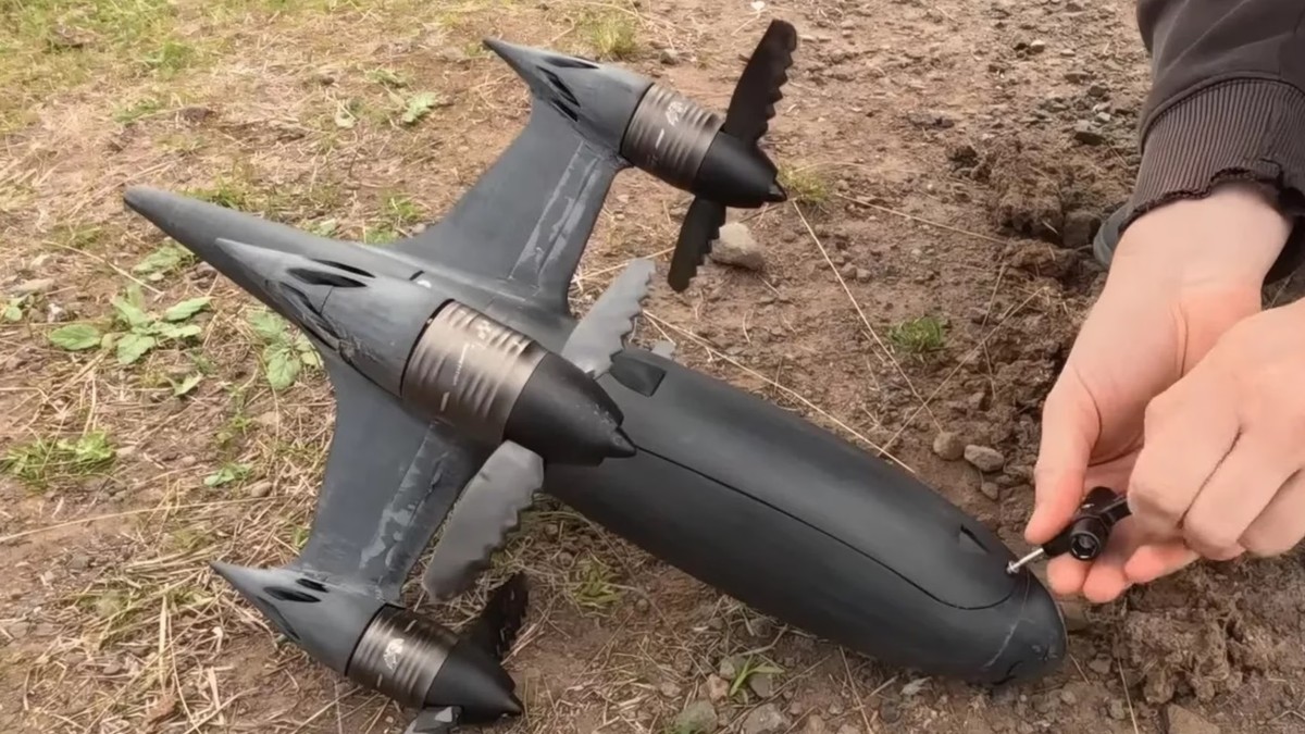Brzi dron