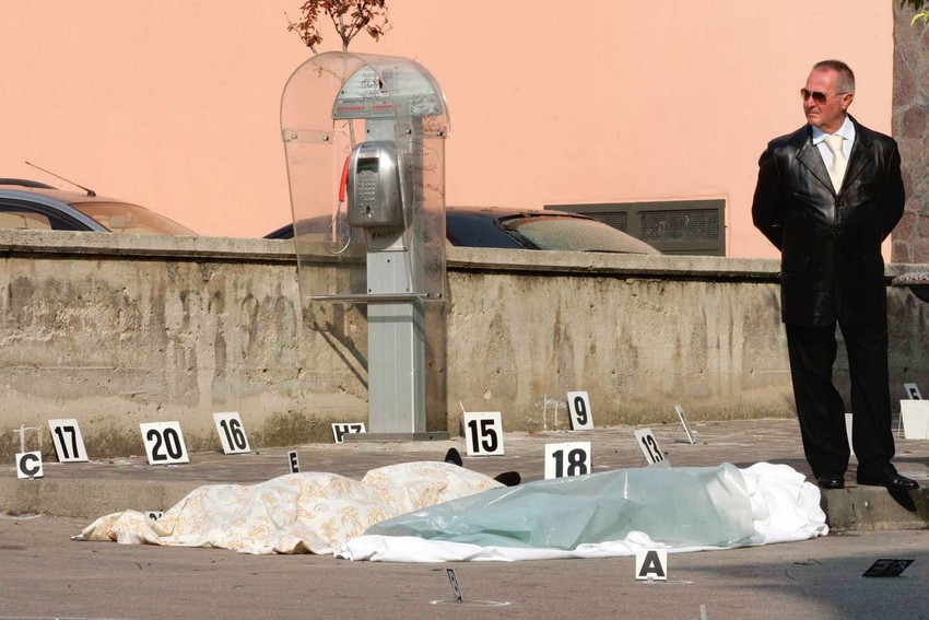 Odani članovi mafije ubijaju, a izdajice izvršavaju samoubistvo